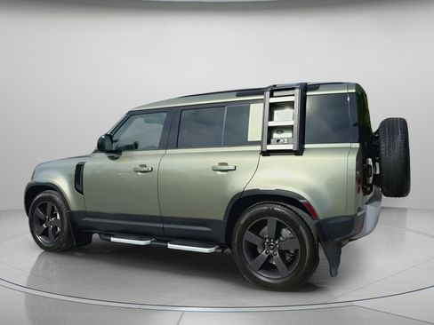 Used 2020 Land Rover Defender 110 HSE image 19