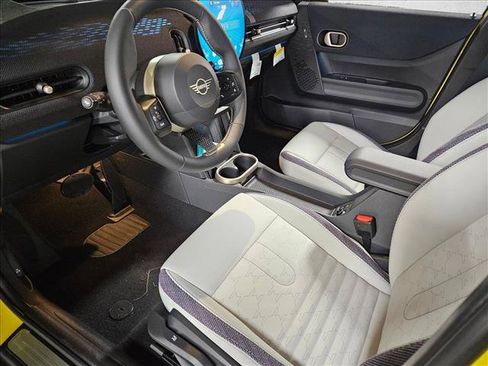 New 2026 MINI Cooper S FWD image 9