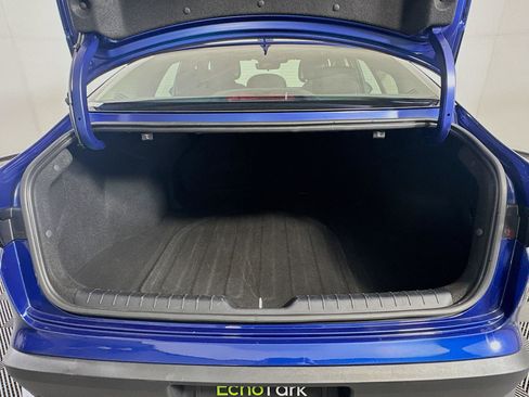 Used 2025 Kia K4 LXS image 29