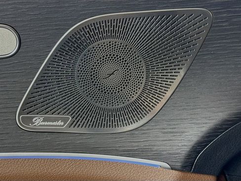 Used 2024 Mercedes-Benz GLS 450 4MATIC image 19