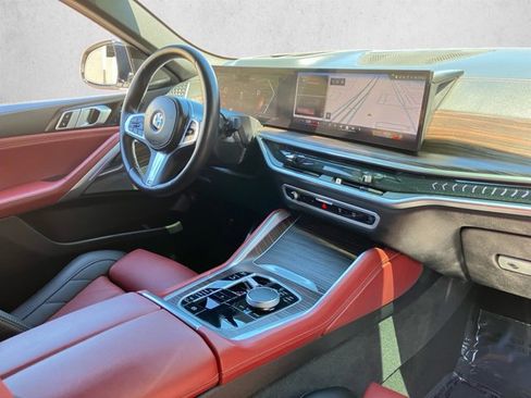 Used 2024 BMW X6 xDrive40i w/ Premium Package AWD/4WD image 22