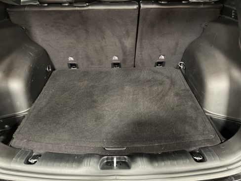 Used 2024 Jeep Compass Trailhawk w/ Trailhawk Convenience Group image 13