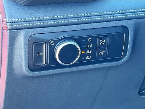 Used 2024 Ford Mustang Premium image 10