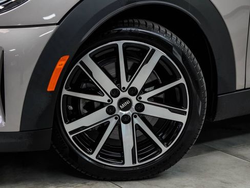 Used 2023 MINI Cooper S w/ Signature Upholstery Package FWD image 3