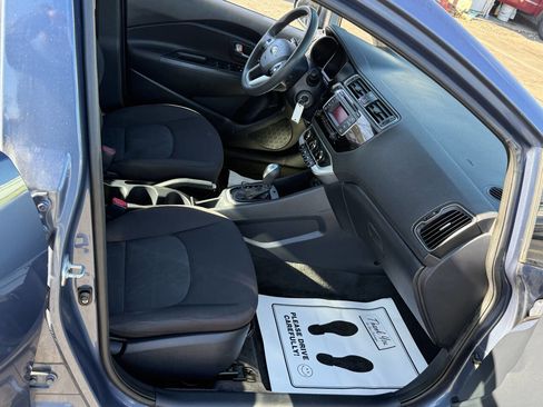Used 2016 Kia Rio LX w/ Power Package image 18
