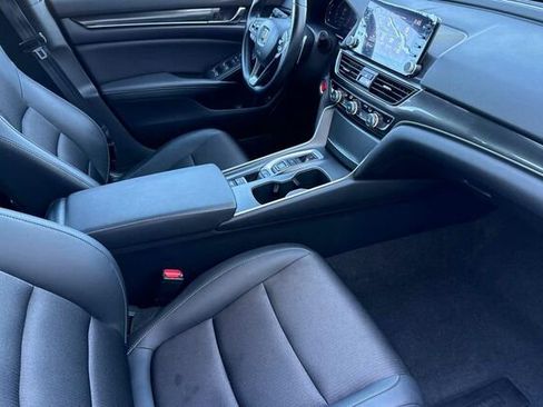 Used 2022 Honda Accord Sport image 15