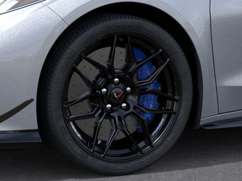 New 2026 Chevrolet Corvette Z06 w/ Z07 Performance Package RWD image 9