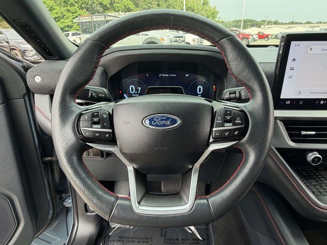 Certified 2025 Ford Explorer ST-Line w/ Premium Package AWD/4WD image 12