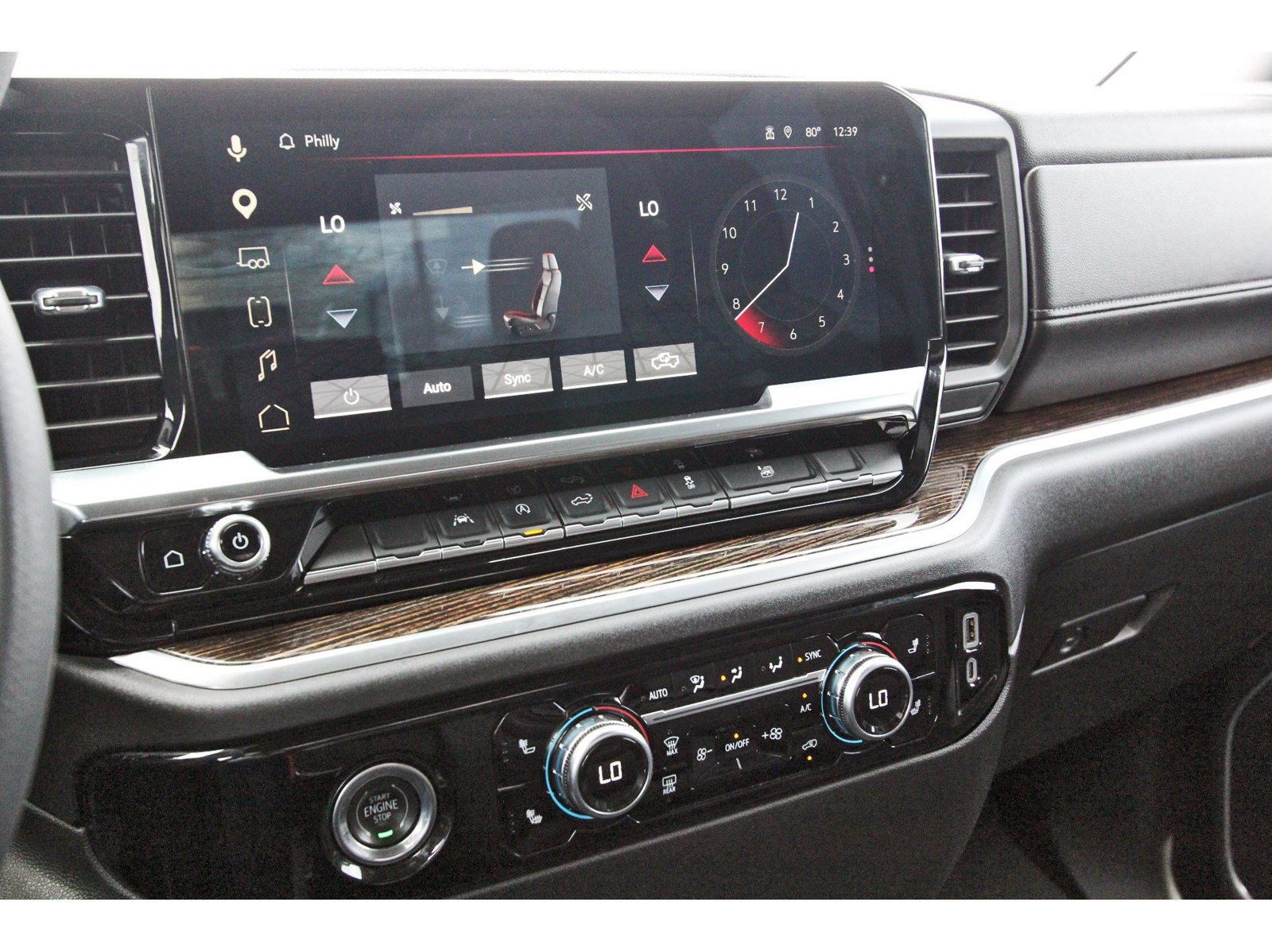 Used 2023 GMC Sierra 1500 SLE RWD image 29