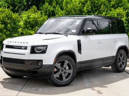 New 2026 Land Rover Defender 110 S AWD/4WD image 2