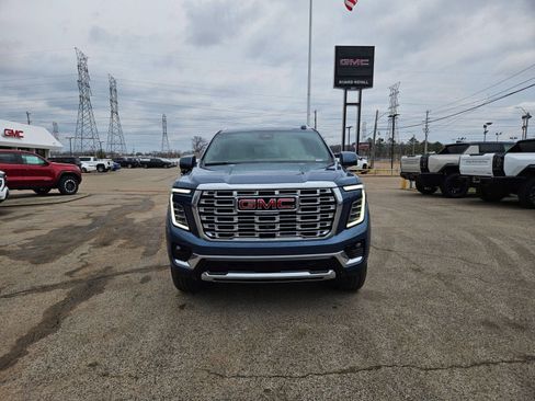 New 2026 GMC Yukon Denali image 9