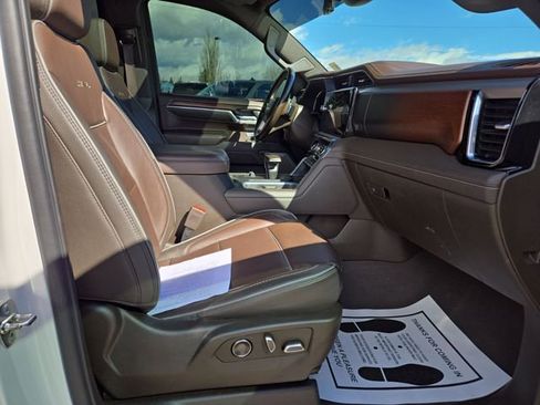 Used 2024 GMC Sierra 1500 Denali w/ Denali Reserve Package image 39