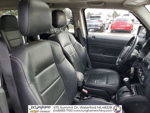 Used 2015 Jeep Patriot High Altitude image 27