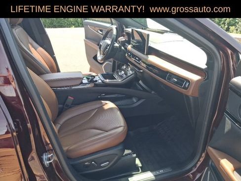 Used 2022 Lincoln Nautilus Reserve w/ Equipment Group 201A AWD/4WD image 37