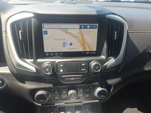 Used 2021 GMC Terrain SLT w/ Infotainment Package II FWD image 11
