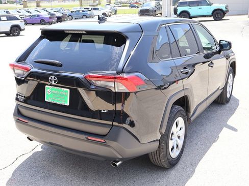 Used 2025 Toyota RAV4 LE FWD image 5