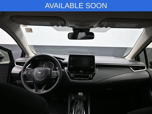 Used 2021 Toyota Corolla LE FWD image 24