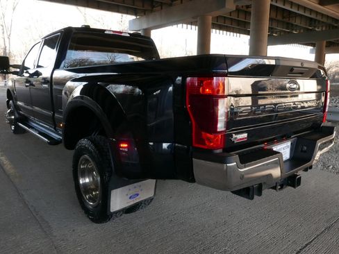 Used 2022 Ford F350 XLT w/ XLT Value Package image 32