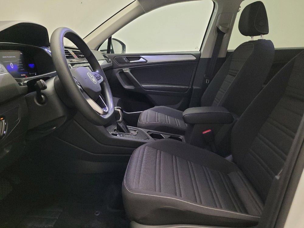 Used 2023 Volkswagen Tiguan S FWD image 17