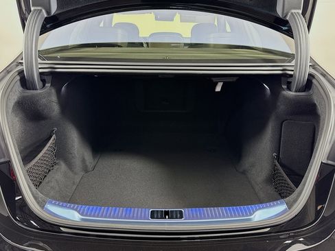 New 2026 Mercedes-Benz S 500 4MATIC image 22