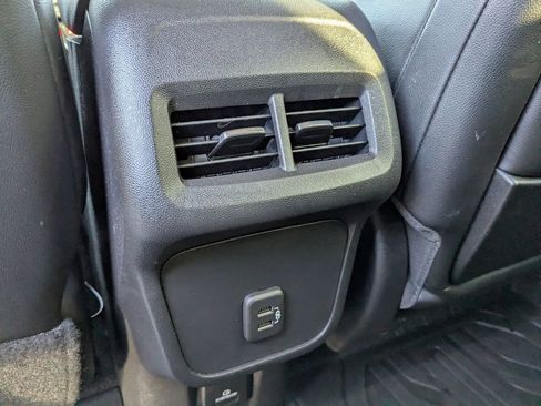 Used 2019 GMC Terrain SLT w/ LPO, Floor Liner Package image 15