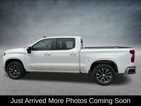 Used 2020 Chevrolet Silverado 1500 LT w/ All-Star Edition AWD/4WD image 3
