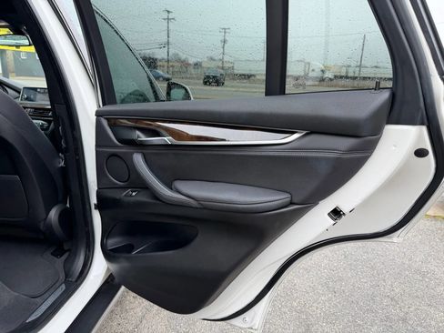 Used 2017 BMW X5 xDrive35i image 10