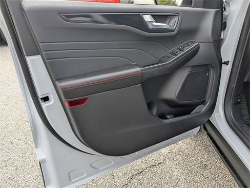 New 2026 Ford Escape ST-Line w/ Cold Weather Package image 11