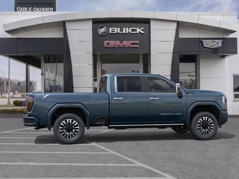 New 2026 GMC Sierra 2500 Denali Ultimate image 17