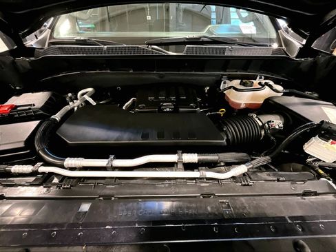 Used 2024 Chevrolet Silverado 1500 LT image 30