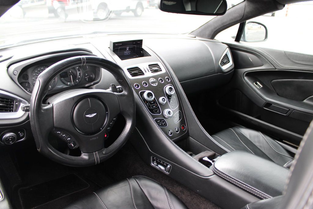 Used 2014 Aston Martin Vanquish Volante RWD image 8