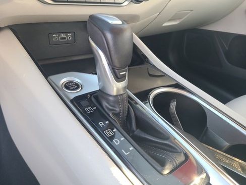 Used 2022 Nissan Altima 2.5 SV w/ SV Premium Package image 26