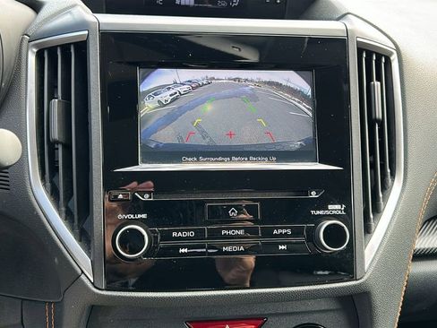 Used 2021 Subaru Crosstrek 2.0i Premium image 16