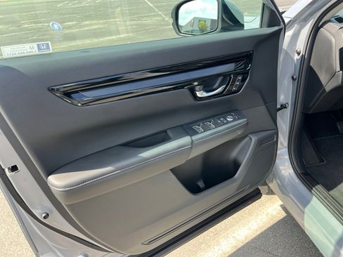 Certified 2026 Honda CR-V EX-L image 32