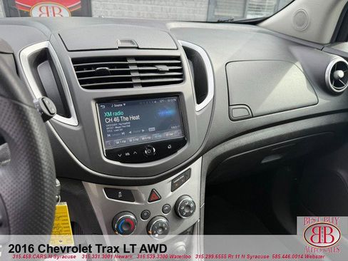 Used 2016 Chevrolet Trax LT image 19
