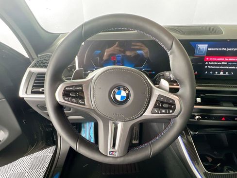 Used 2026 BMW X5 M60i AWD/4WD image 11