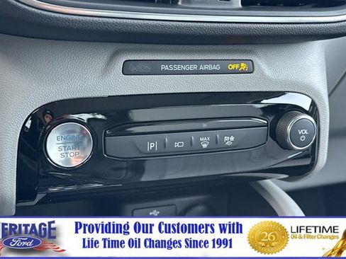 New 2025 Ford Escape SE w/ PHEV Premium Package image 18