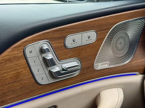 Used 2022 Mercedes-Benz GLS 450 4MATIC image 21