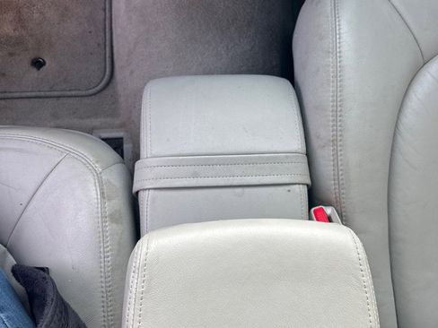 Used 2009 Buick Lucerne CXL image 15