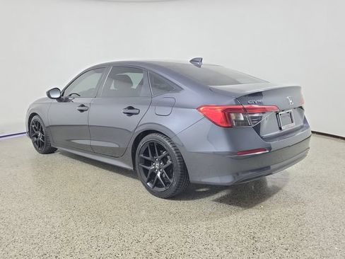 Used 2023 Honda Civic Sport image 6