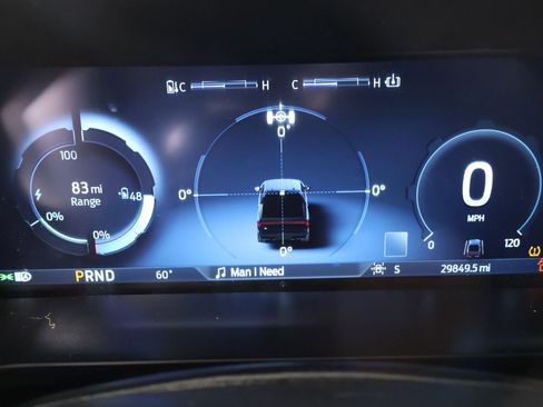 Used 2023 Ford F150 Lightning Lariat image 4