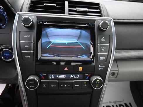 Used 2015 Toyota Camry XLE FWD image 8