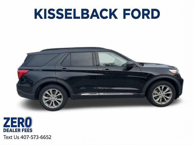 Used 2023 Ford Explorer XLT w/ Equipment Group 202A RWD image 2