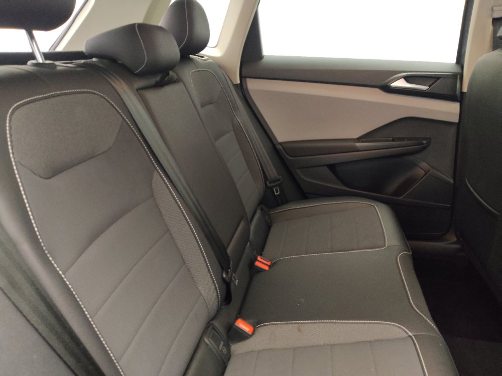 Used 2022 Volkswagen Taos SE FWD image 19