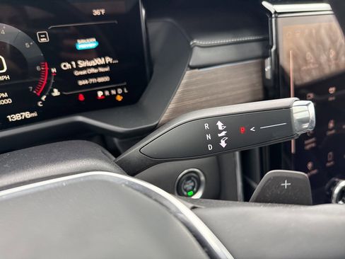 Used 2024 GMC Acadia Denali w/ LPO, Floor Liner Package image 38