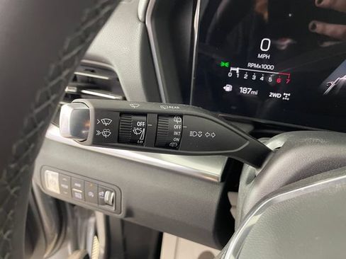 Certified 2026 GMC Terrain Elevation w/ Black Edition AWD/4WD image 11