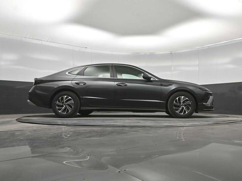 New 2026 Hyundai Sonata Blue FWD image 40