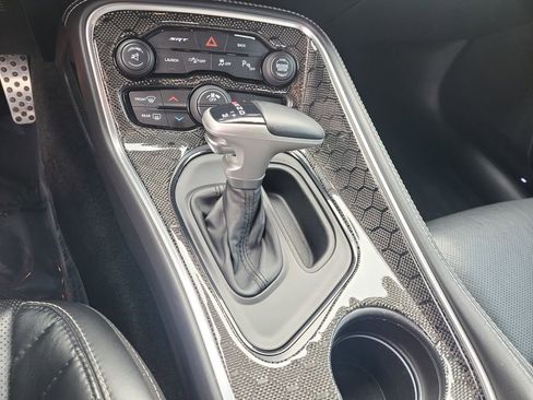 Used 2015 Dodge Challenger SRT w/ Technology Group image 23