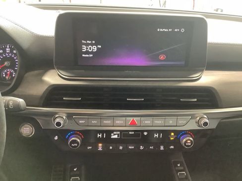 Certified 2022 Kia Telluride SX w/ SX Prestige Package image 19