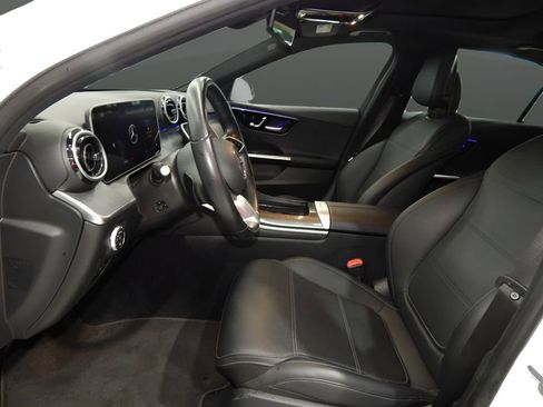 Used 2025 Mercedes-Benz C 300 4MATIC Sedan image 17